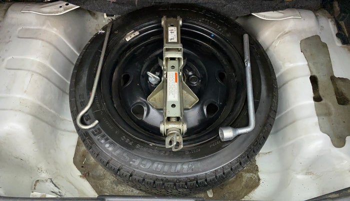 2017 Maruti Alto K10 VXI, Petrol, Manual, 42,668 km, Spare Tyre