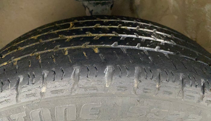 2017 Maruti Alto K10 VXI, Petrol, Manual, 42,668 km, Left Front Tyre Tread