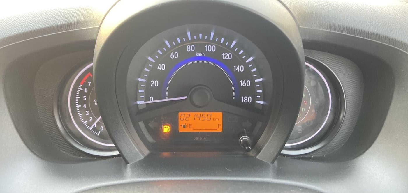 2016 Honda Brio VX AT, Petrol, Automatic, 21,546 km, Odometer Image