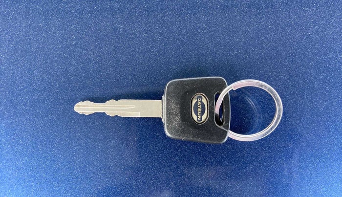 2016 Datsun Go Plus T, Petrol, Manual, 84,438 km, Key Close Up