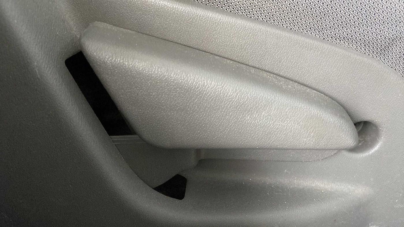 2016 Datsun Go Plus T, Petrol, Manual, 84,438 km, Driver Side Adjustment Panel