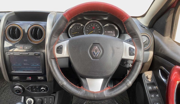 2018 Renault Duster 110 PS RXZ 4X4 MT DIESEL, Diesel, Manual, 72,608 km, Steering Wheel Close Up
