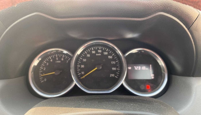 2018 Renault Duster 110 PS RXZ 4X4 MT DIESEL, Diesel, Manual, 72,608 km, Odometer Image