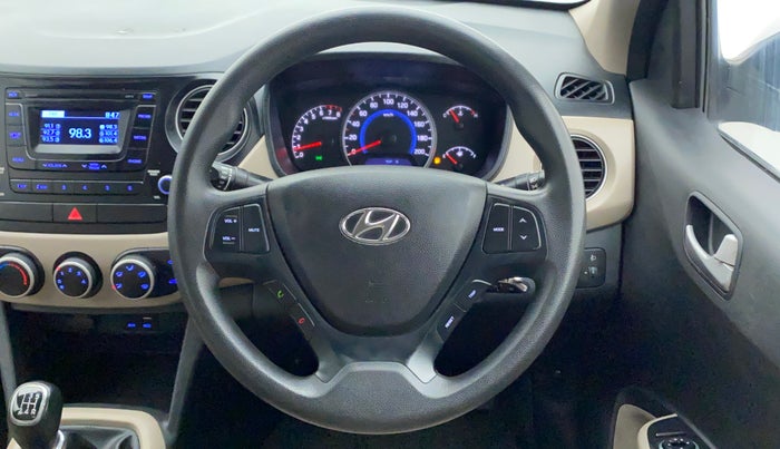 2016 Hyundai Grand i10 SPORTZ 1.2 KAPPA VTVT, Petrol, Manual, 60,766 km, Steering Wheel Close Up