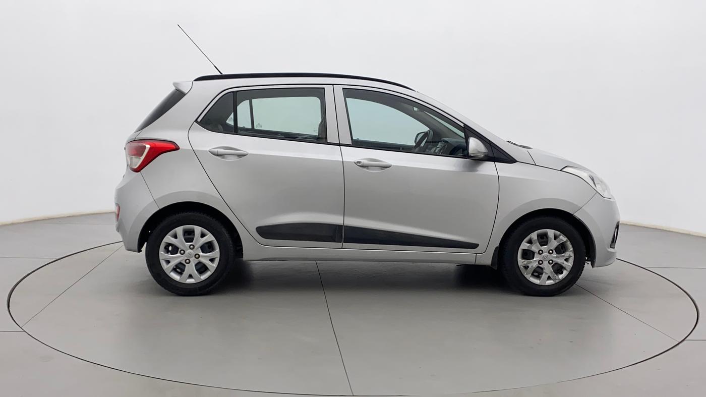 2016 Hyundai Grand i10 SPORTZ 1.2 KAPPA VTVT, Petrol, Manual, 60,766 km, Right Side View