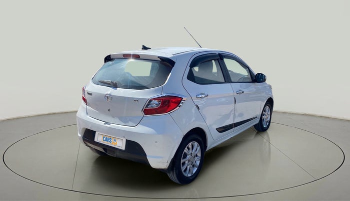 2017 Tata Tiago XZA PETROL, Petrol, Automatic, 69,732 km, Right Back Diagonal