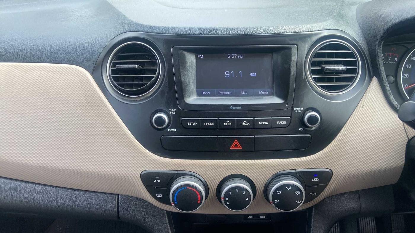 2018 Hyundai Grand i10 SPORTZ 1.2 KAPPA VTVT, Petrol, Manual, 21,414 km, Air Conditioner