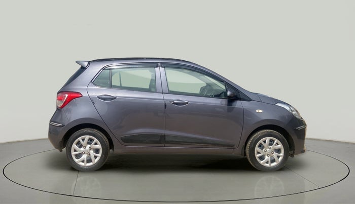 2018 Hyundai Grand i10 SPORTZ 1.2 KAPPA VTVT, Petrol, Manual, 21,414 km, Right Side View