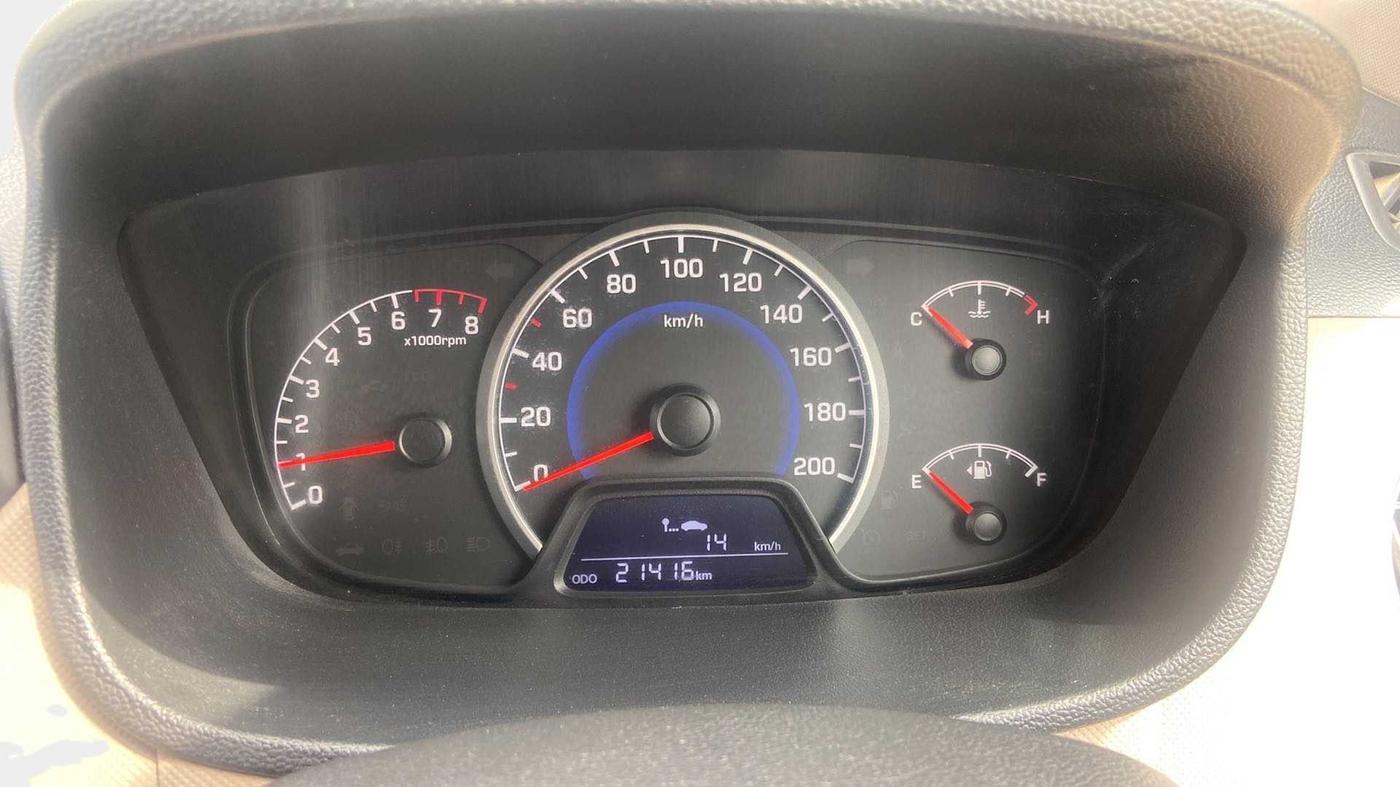 2018 Hyundai Grand i10 SPORTZ 1.2 KAPPA VTVT, Petrol, Manual, 21,414 km, Odometer Image