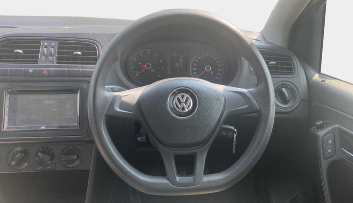 2017 Volkswagen Polo COMFORTLINE 1.2L, Petrol, Manual, 49,168 km, Steering Wheel Close Up