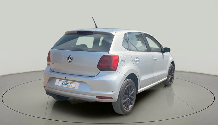 2017 Volkswagen Polo COMFORTLINE 1.2L, Petrol, Manual, 49,168 km, Right Back Diagonal