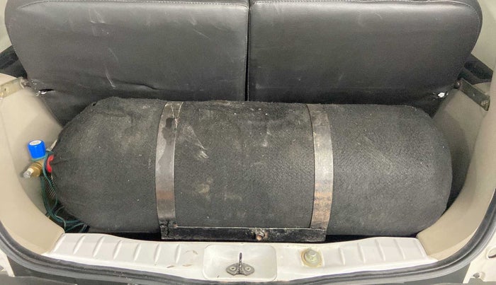 2019 Renault TRIBER RXL MT, CNG, Manual, 28,382 km, Boot Inside