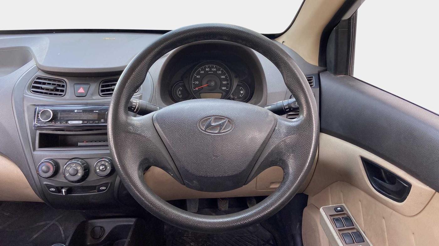 2013 Hyundai Eon D-LITE+, Petrol, Manual, 67,265 km, Steering Wheel Close Up