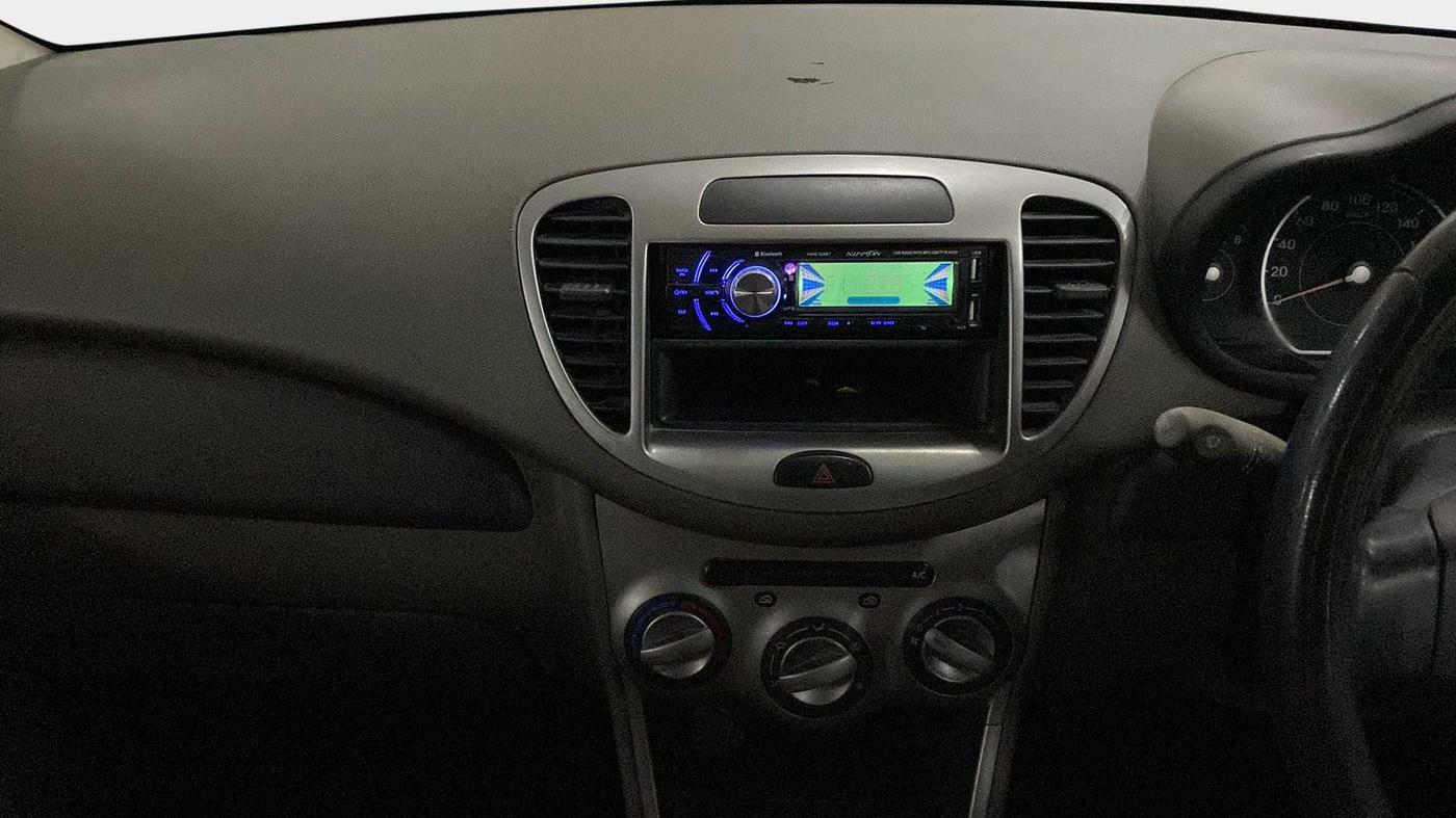 2012 Hyundai i10 ERA 1.1, Petrol, Manual, 97,929 km, Air Conditioner