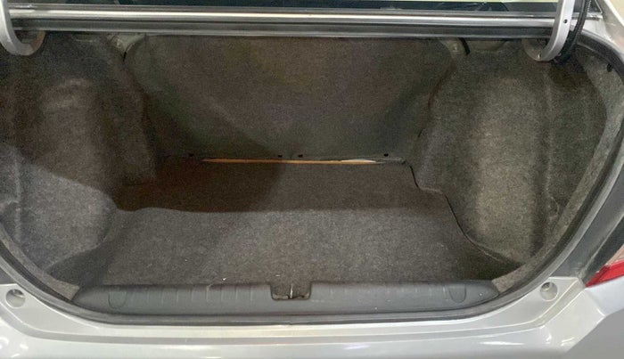 2019 Honda Amaze 1.2L I-VTEC V CVT, Petrol, Automatic, 56,491 km, Boot Inside