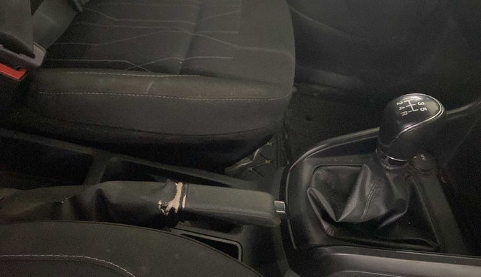 2019 Ford Ecosport TREND 1.5L DIESEL, Diesel, Manual, 28,009 km, Gear Lever
