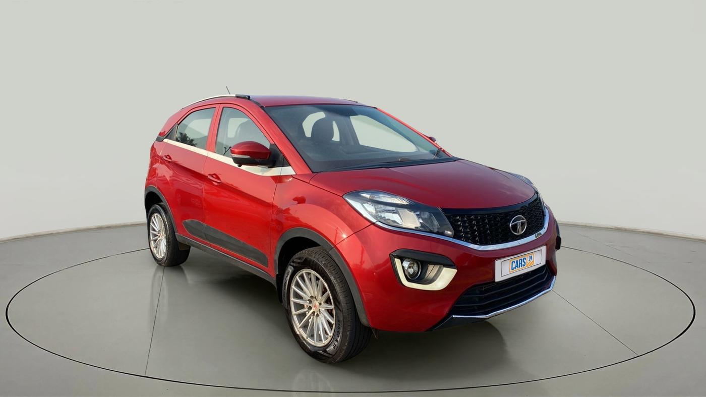2018 Tata NEXON XM PETROL, Petrol, Manual, 76,713 km, Right Front Diagonal