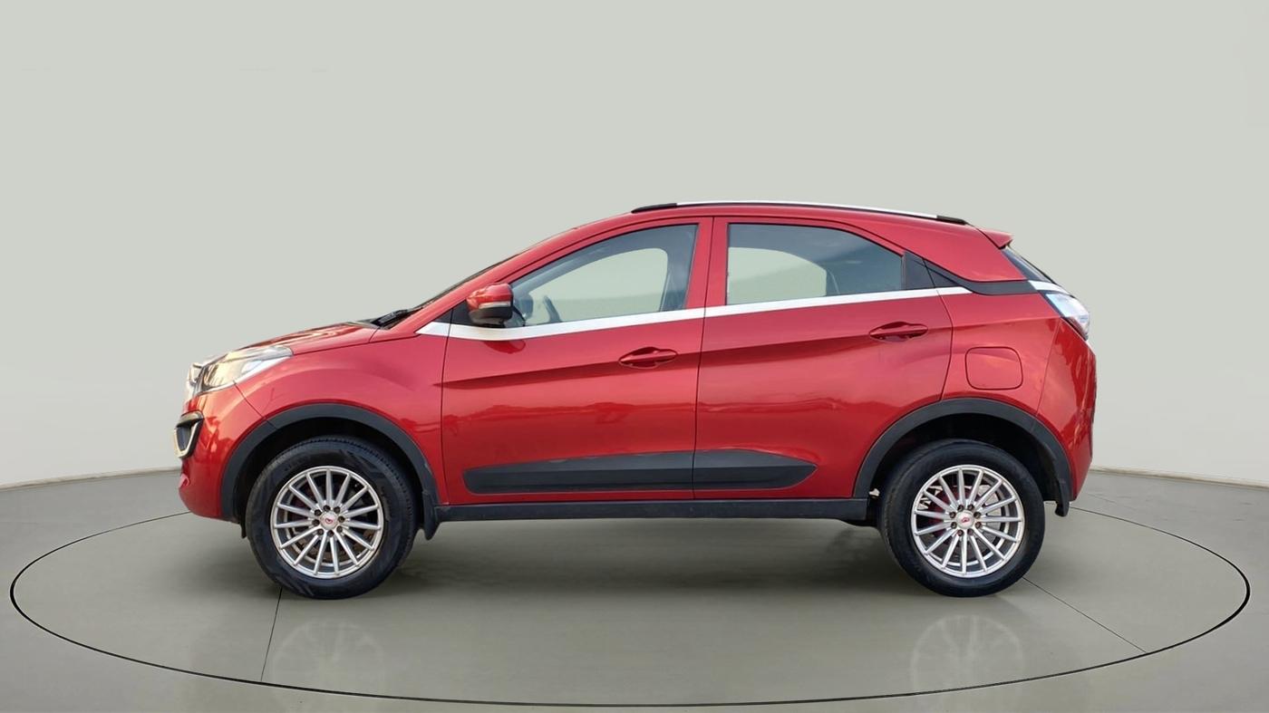 2018 Tata NEXON XM PETROL, Petrol, Manual, 76,713 km, Left Side