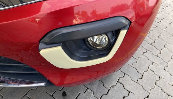 2018 Tata NEXON XM PETROL, Petrol, Manual, 76,713 km, Left fog light - Not working