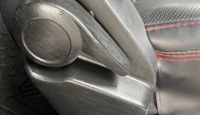 2023 Tata ALTROZ XM PLUS PETROL, Petrol, Manual, 4,240 km, Driver Side Adjustment Panel