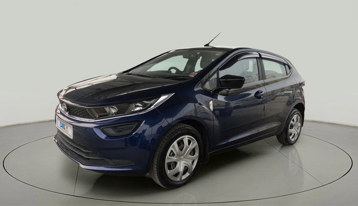 2023 Tata ALTROZ XM PLUS PETROL, Petrol, Manual, 4,240 km, Left Front Diagonal