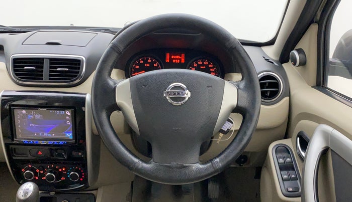 2015 Nissan Terrano XL (D), Diesel, Manual, 65,385 km, Steering Wheel Close Up