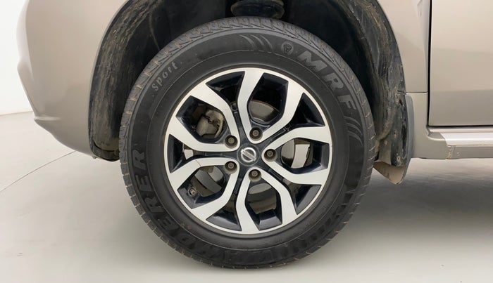 2015 Nissan Terrano XL (D), Diesel, Manual, 65,385 km, Left Front Wheel