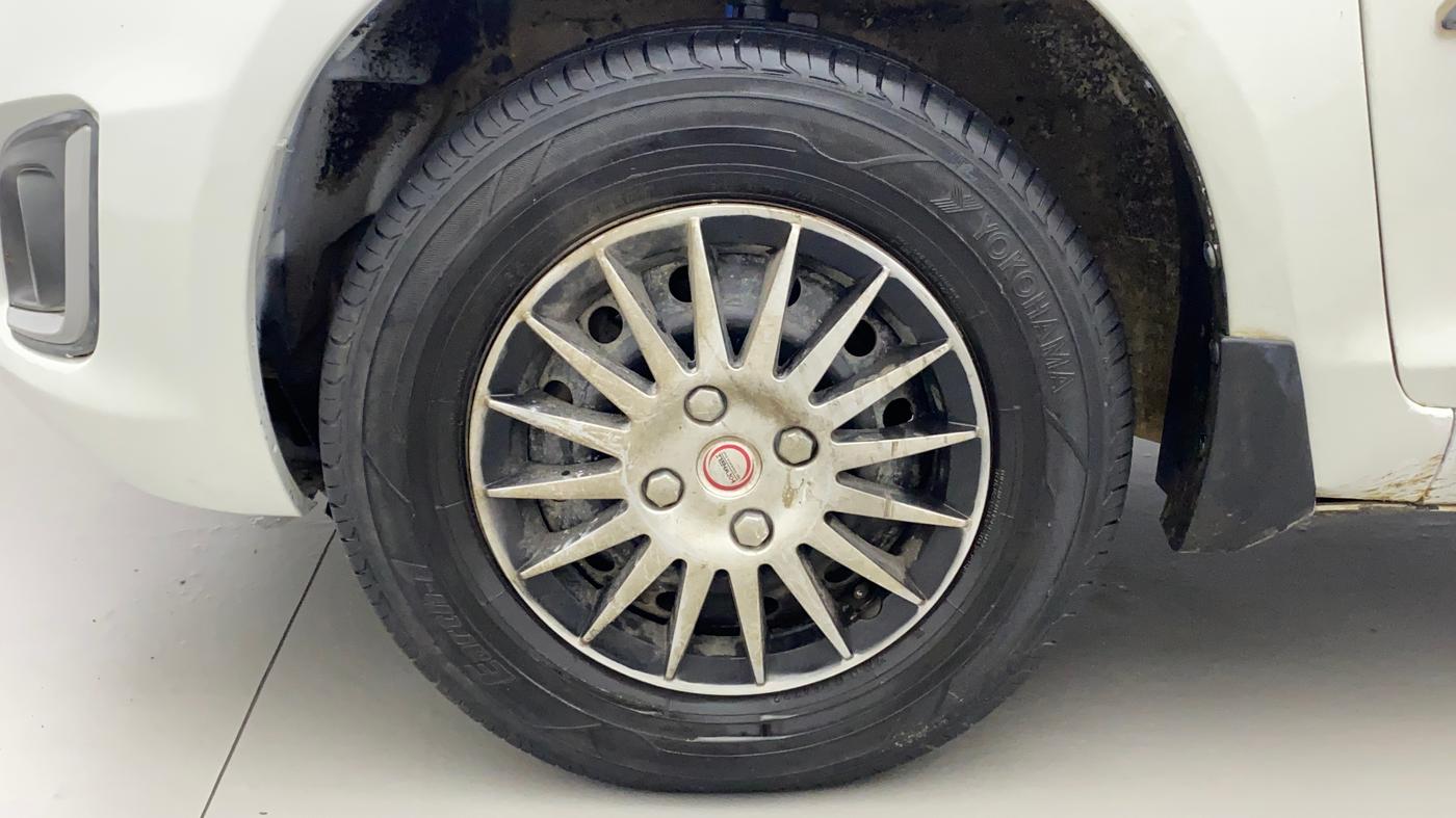 2015 Maruti Swift VXI, Petrol, Manual, 78,042 km, Left Front Wheel