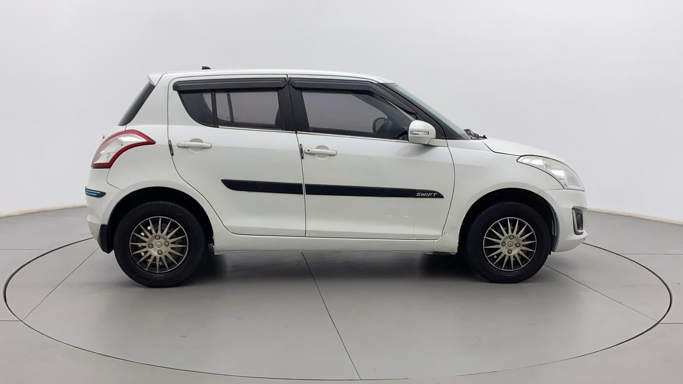 2015 Maruti Swift VXI, Petrol, Manual, 78,042 km, Right Side View