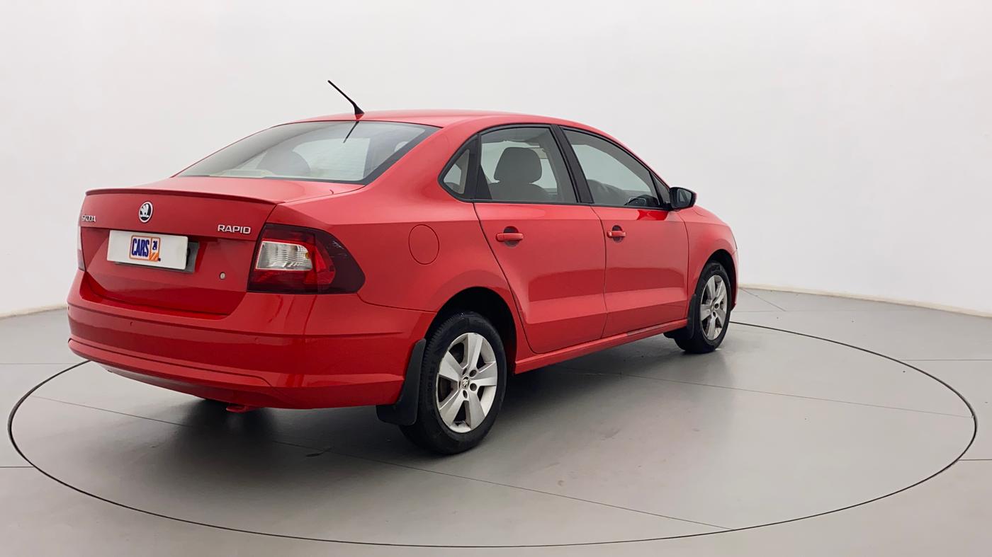 2017 Skoda Rapid AMBITION 1.6 MPI MT, Petrol, Manual, 70,758 km, Right Back Diagonal