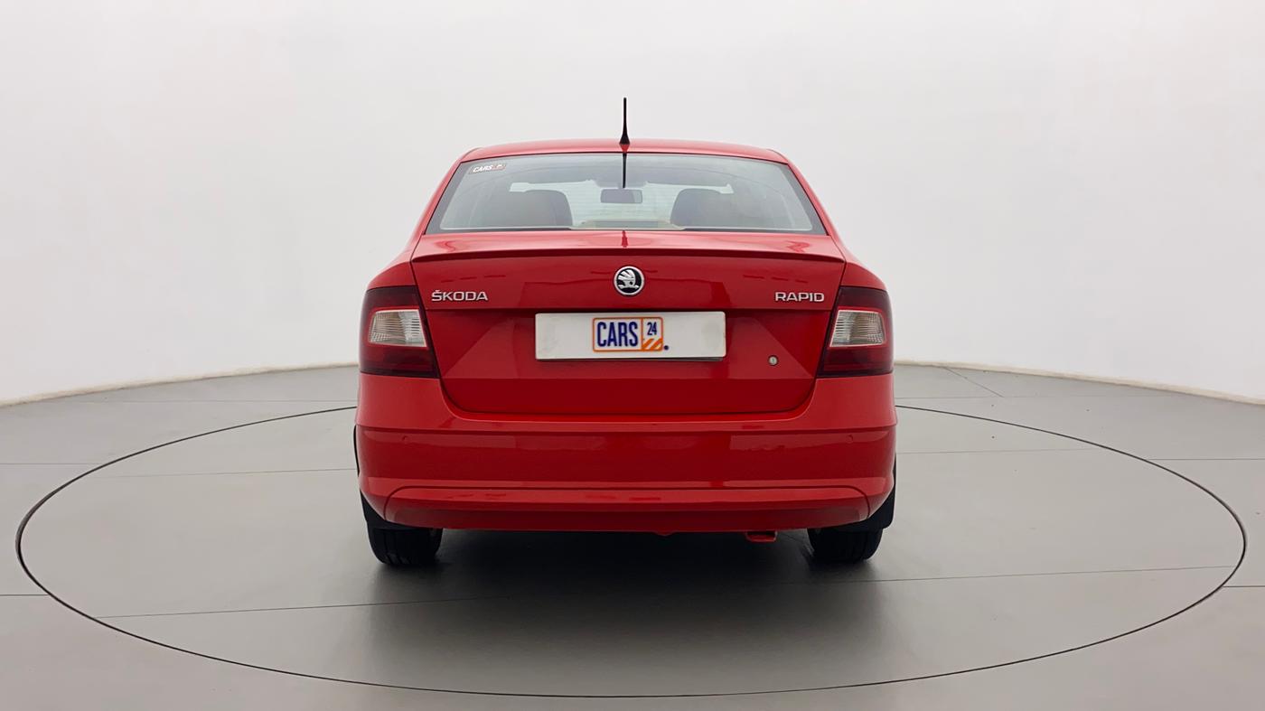 2017 Skoda Rapid AMBITION 1.6 MPI MT, Petrol, Manual, 70,758 km, Back/Rear