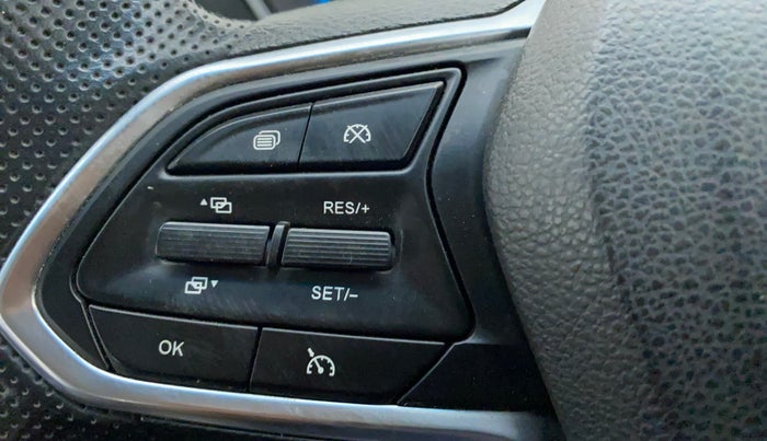 2019 MG HECTOR SHARP 2.0 DIESEL, Diesel, Manual, 31,906 km, Adaptive Cruise Control