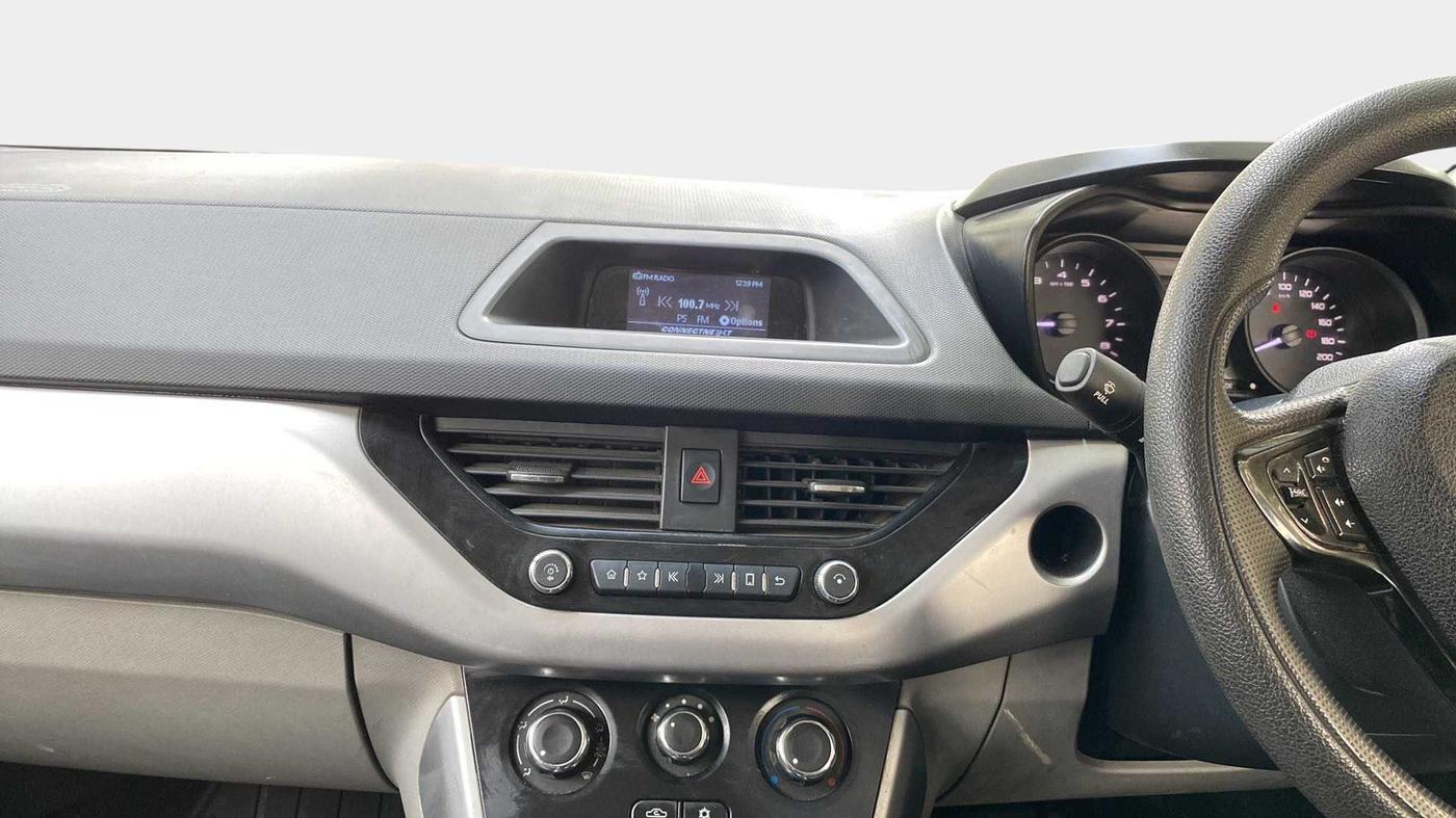 2018 Tata NEXON XM PETROL, Petrol, Manual, 22,507 km, Air Conditioner