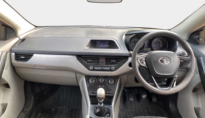 2018 Tata NEXON XM PETROL, Petrol, Manual, 22,507 km, Dashboard