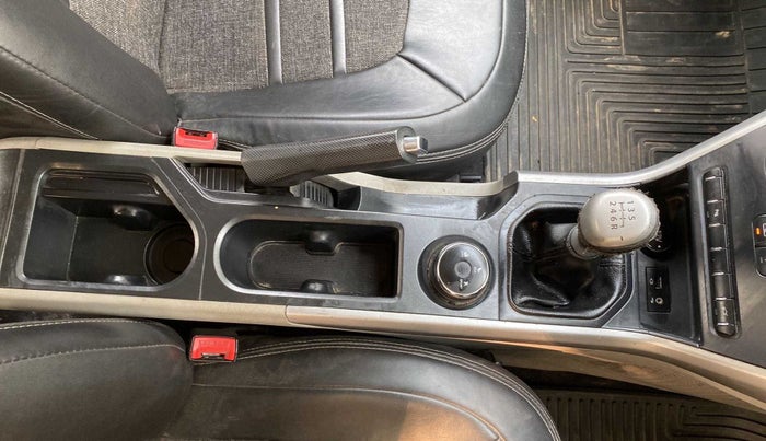 2018 Tata NEXON XM PETROL, Petrol, Manual, 22,507 km, Gear Lever