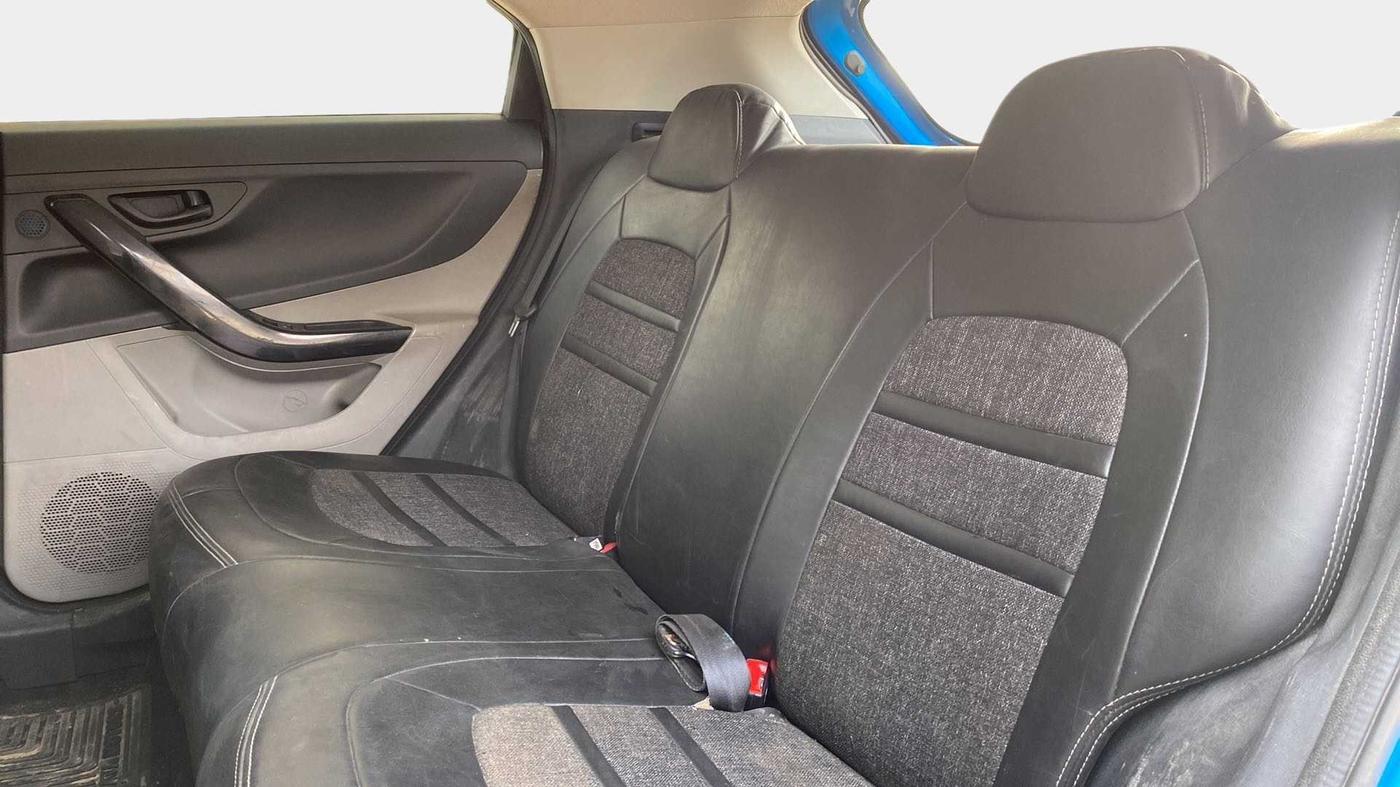 2018 Tata NEXON XM PETROL, Petrol, Manual, 22,507 km, Right Side Rear Door Cabin