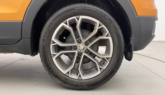 2021 Skoda KUSHAQ STYLE 1.5L TSI DSG (6 AIRBAGS), Petrol, Automatic, 25,369 km, Left Rear Wheel