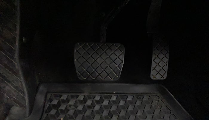 2021 Skoda KUSHAQ STYLE 1.5L TSI DSG (6 AIRBAGS), Petrol, Automatic, 25,369 km, Pedals