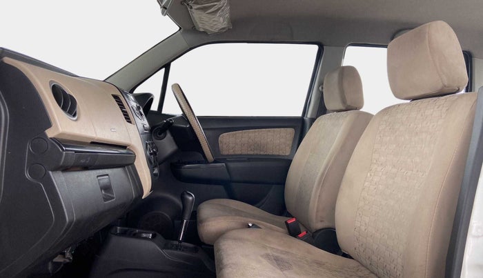 2018 Maruti Wagon R 1.0 VXI AMT, Petrol, Automatic, 65,204 km, Right Side Front Door Cabin