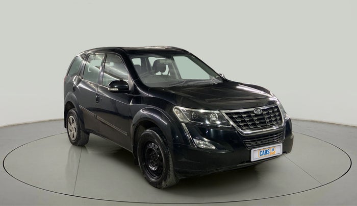2019 Mahindra XUV500 W5, Diesel, Manual, 67,775 km, Right Front Diagonal