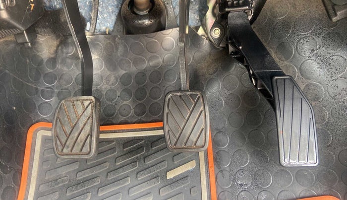 2020 Maruti S PRESSO VXI (O), Petrol, Manual, 19,964 km, Pedals