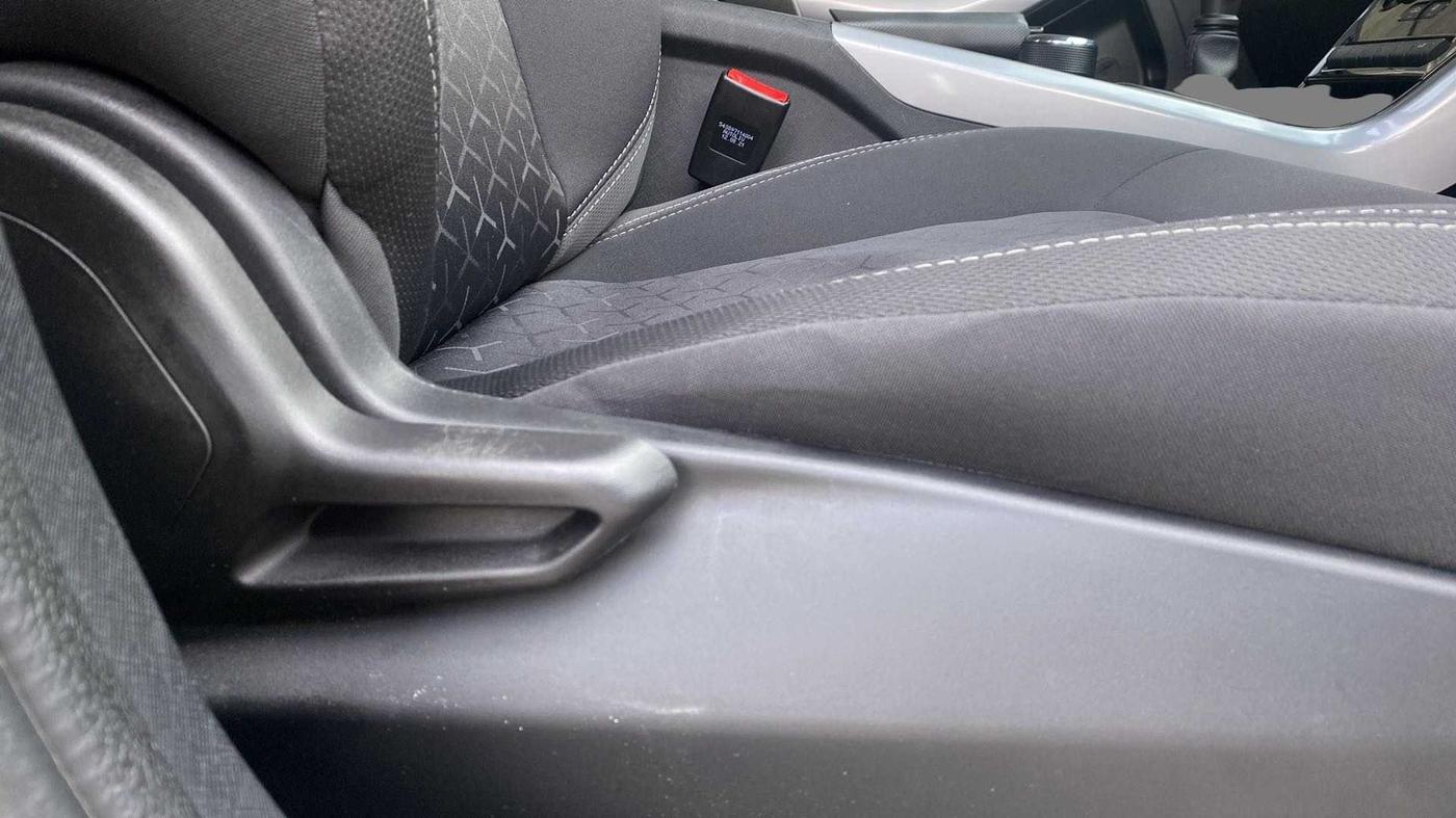 2021 Tata NEXON XM PETROL, Petrol, Manual, 5,961 km, Driver Side Adjustment Panel