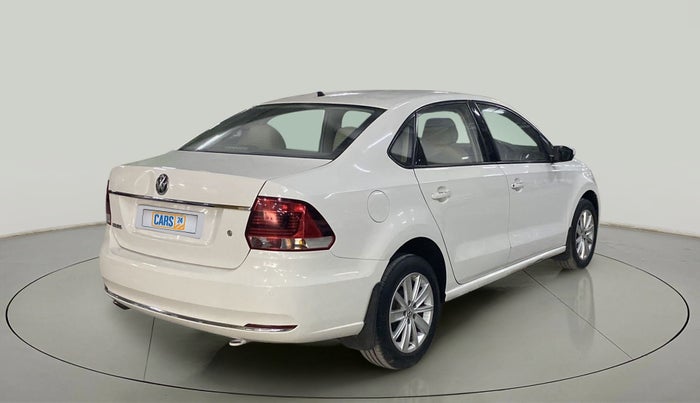2015 Volkswagen Vento HIGHLINE 1.6 MPI, Petrol, Manual, 96,743 km, Right Back Diagonal