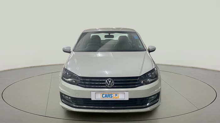2015 Volkswagen Vento HIGHLINE 1.6 MPI, Petrol, Manual, 96,743 km, Front