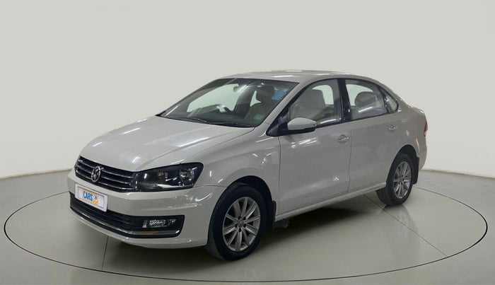 2015 Volkswagen Vento HIGHLINE 1.6 MPI, Petrol, Manual, 96,743 km, Left Front Diagonal