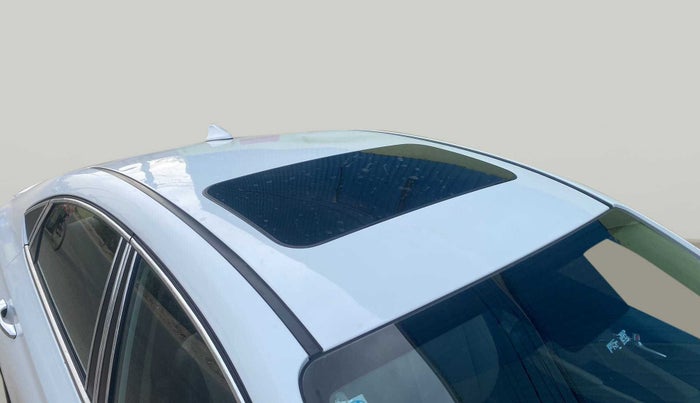 2018 Hyundai Verna 1.6 VTVT SX O, Petrol, Manual, 67,363 km, Roof