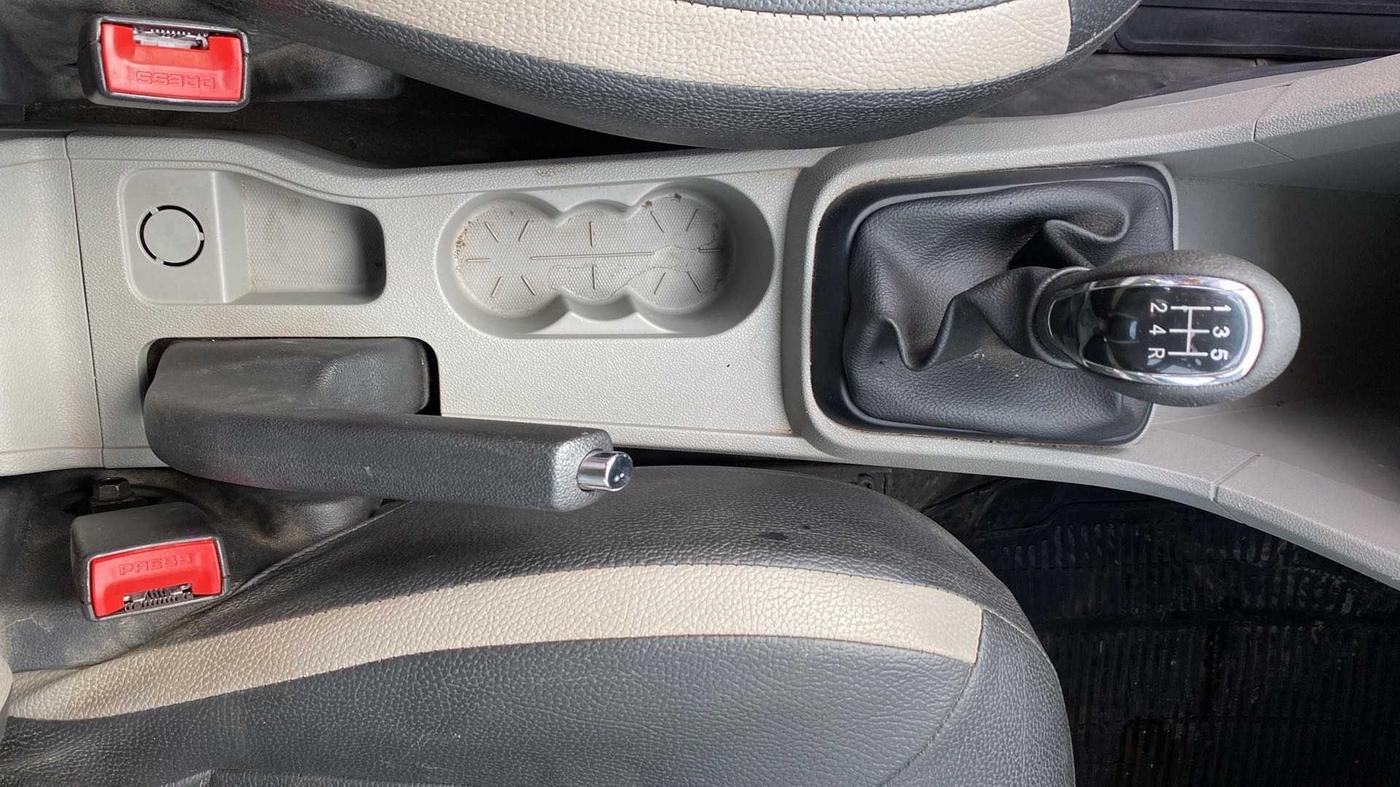 2019 Tata Tiago XE PETROL, Petrol, Manual, 19,111 km, Gear Lever