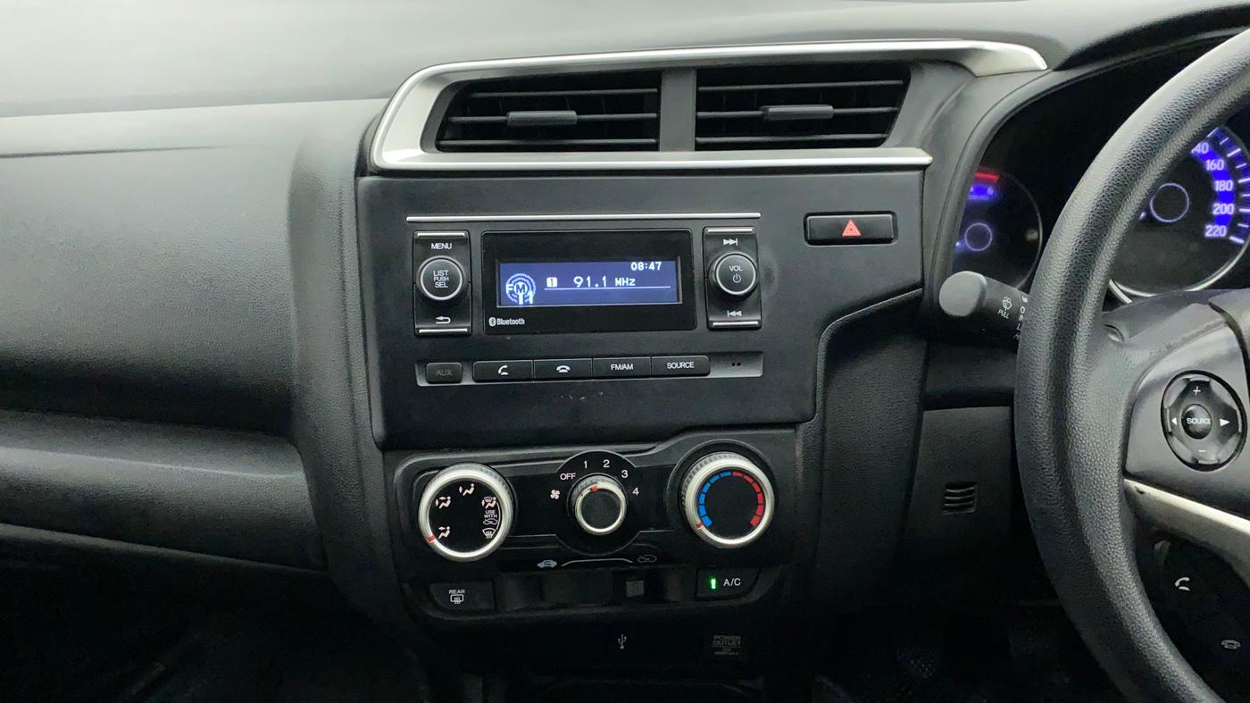 2017 Honda WR-V 1.5L I-DTEC S MT, Diesel, Manual, 93,960 km, Air Conditioner
