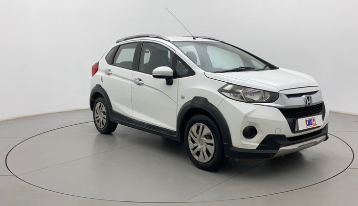 2017 Honda WR-V 1.5L I-DTEC S MT, Diesel, Manual, 93,960 km, Right Front Diagonal