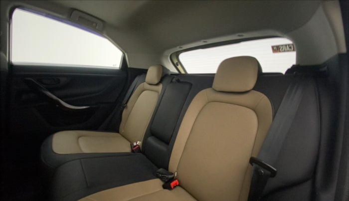 2022 Tata NEXON XZ PLUS (PREMIUM) KAZIRANGA PETROL, Petrol, Manual, 23,025 km, Right Side Rear Door Cabin